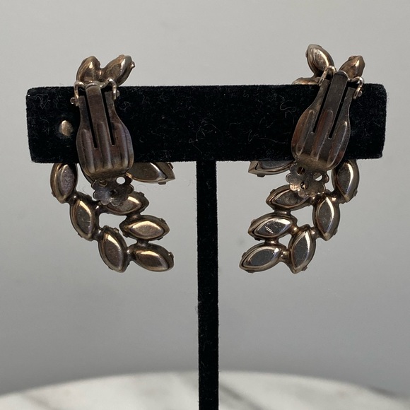 Vintage Clip on Earrings - AB crystals - Picture 7 of 7